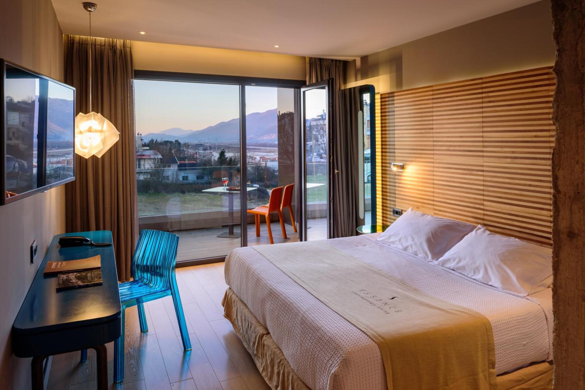 Essence Hotel Ioannina Exterior photo