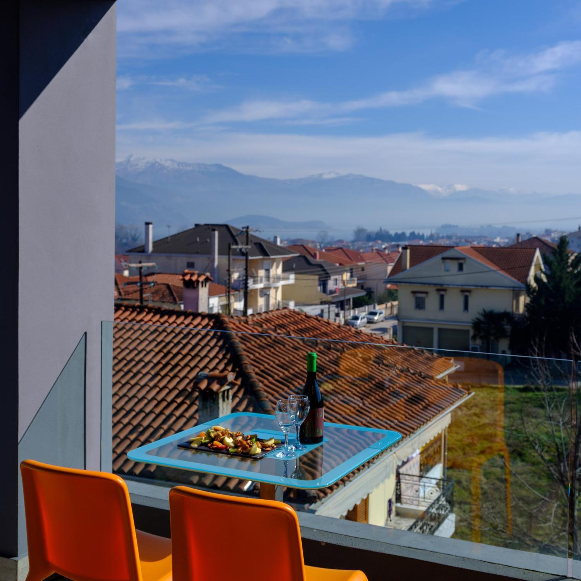 Essence Hotel Ioannina Exterior photo